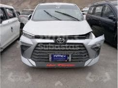 Toyota Avanza 2024